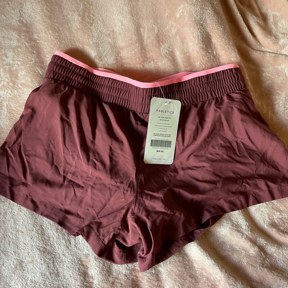 NWT Fabletics Hali Run Short 3.5” M/8 🏃‍♀️